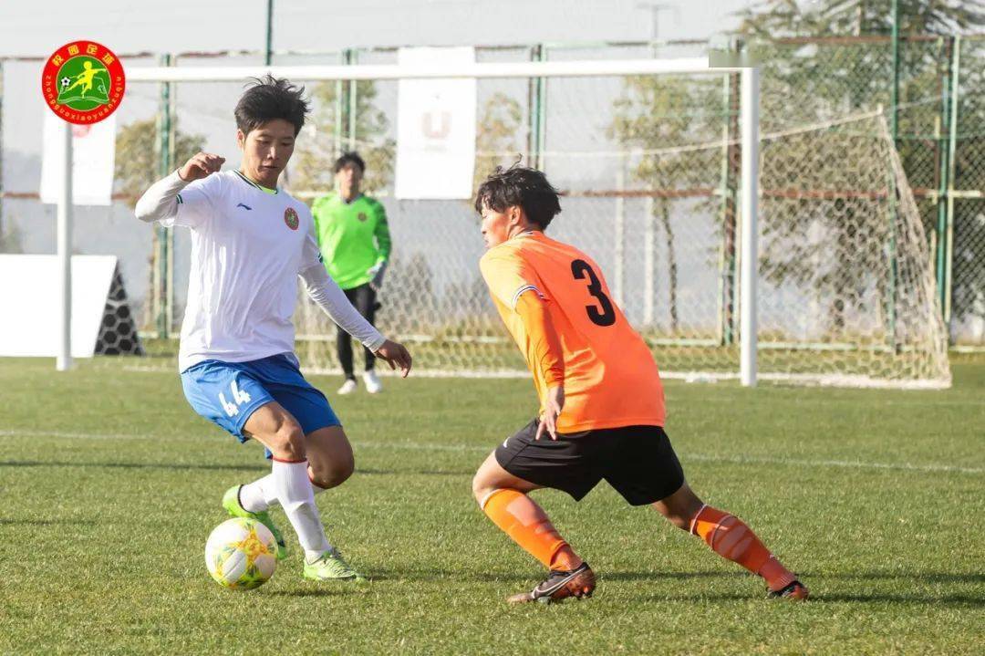  电竞少年逐梦赛场展现青春风采