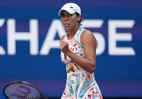  女子网坛新生代崛起，高芙与萨巴伦卡会师半决赛  